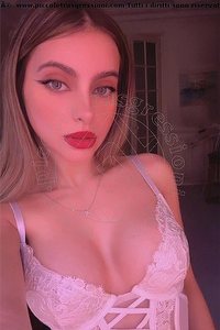 Foto selfie girls Olena Verona 3319929813