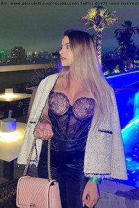 Foto selfie girls Olena Verona 3319929813