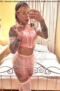 Foto selfie trans Ts Babi Honey Roma 005521971775937
