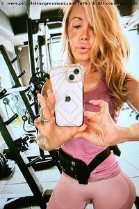 Foto selfie escort Azzurra Sexy Barletta 3928030051