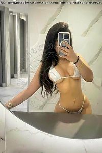 Foto selfie girls Dea Mertz Bologna 3508424505