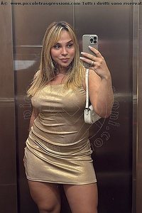 Foto selfie trans Clarice Boaventura Londra 3520118080