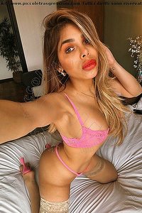 Foto selfie girls Caterina Montecarlo 3928603574