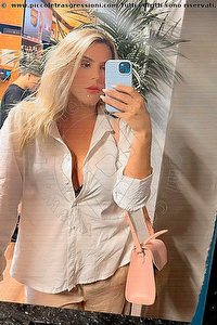 Foto selfie trans escort Rayssa Victoria Vicenza 3926921239