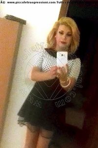 Foto selfie trans Mailla Cagliari 3889975190