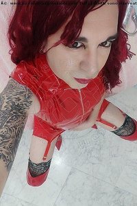 Foto selfie mistress trav Padrona  Aletta Rouge Vicenza 3894618230