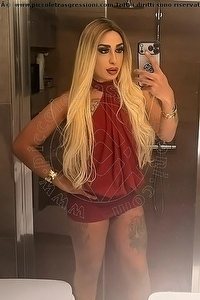 Foto selfie trav escort Lara Mendez Firenze 3932343763