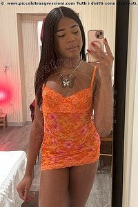 Foto selfie trav escort Greta Prato 3937201086