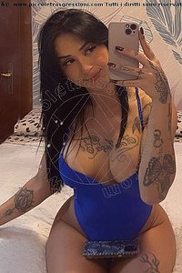 Foto selfie trans Alice Ferraz Pisa 3520486164