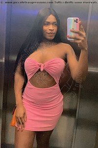 Foto selfie trans escort Perola Negra Bologna 3508971112