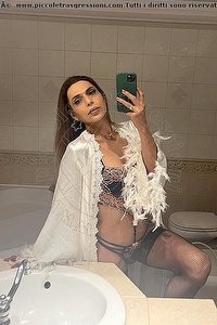 Foto selfie trans Angel Castro Firenze 3444128013