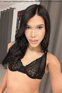 Foto selfie trans escort Jade Sexy Firenze 00972559932098