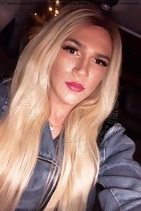 Foto selfie trans escort Giulia Araujo Torino 3273719219