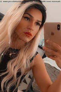 Foto selfie trans escort Giulia Araujo Torino 3273719219