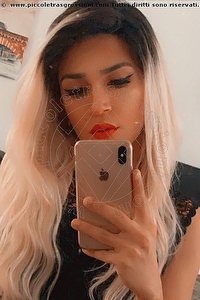 Foto selfie trans escort Giulia Araujo Torino 3273719219