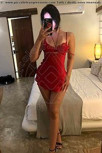 Foto selfie escort Kira Civitanova Marche 3508295511