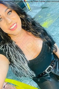 Foto selfie trans Luciana Pugliese Alba Adriatica 3935989692