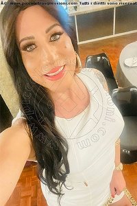 Foto selfie trans Luciana Pugliese Alba Adriatica 3935989692