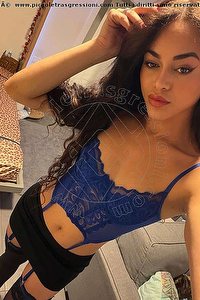 Foto selfie trans escort Victoria New Bologna 3394337857