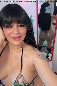 Foto selfie trans Yuliana Gold San Donà Di Piave 3791204784