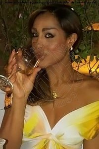 Foto selfie trans Zarah Arezzo 3662300289