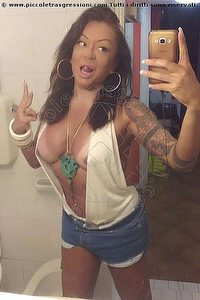 Foto selfie trans escort Joyce Kim The Authentic San Paolo 005511972178014
