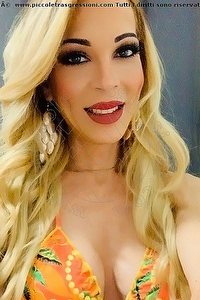 Foto selfie trans Alexia Veit Desenzano Del Garda 3382822873
