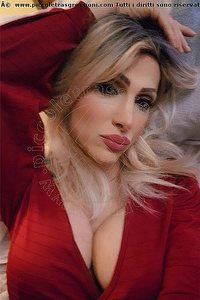 Foto selfie trans Regina Audrey Italiana Monza 3889831116
