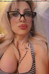 Foto selfie trans Regina Audrey Italiana Monza 3889831116