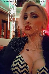 Foto selfie trans Regina Audrey Italiana Monza 3889831116