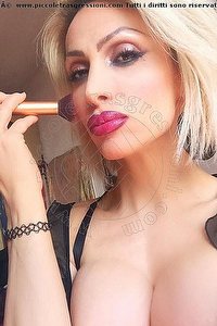 Foto selfie trans Regina Audrey Italiana Monza 3889831116
