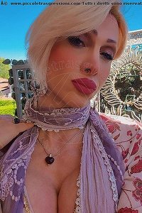 Foto selfie trans Regina Audrey Italiana Monza 3889831116